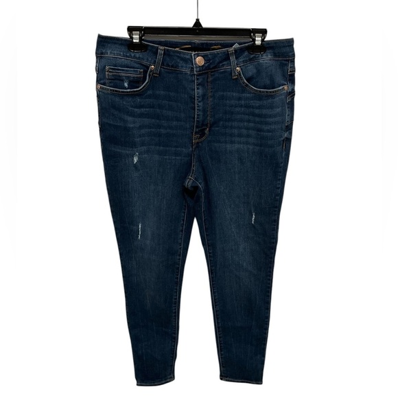Seven7 Denim - Seven Brand Booty Shaper High Rise. Worn once